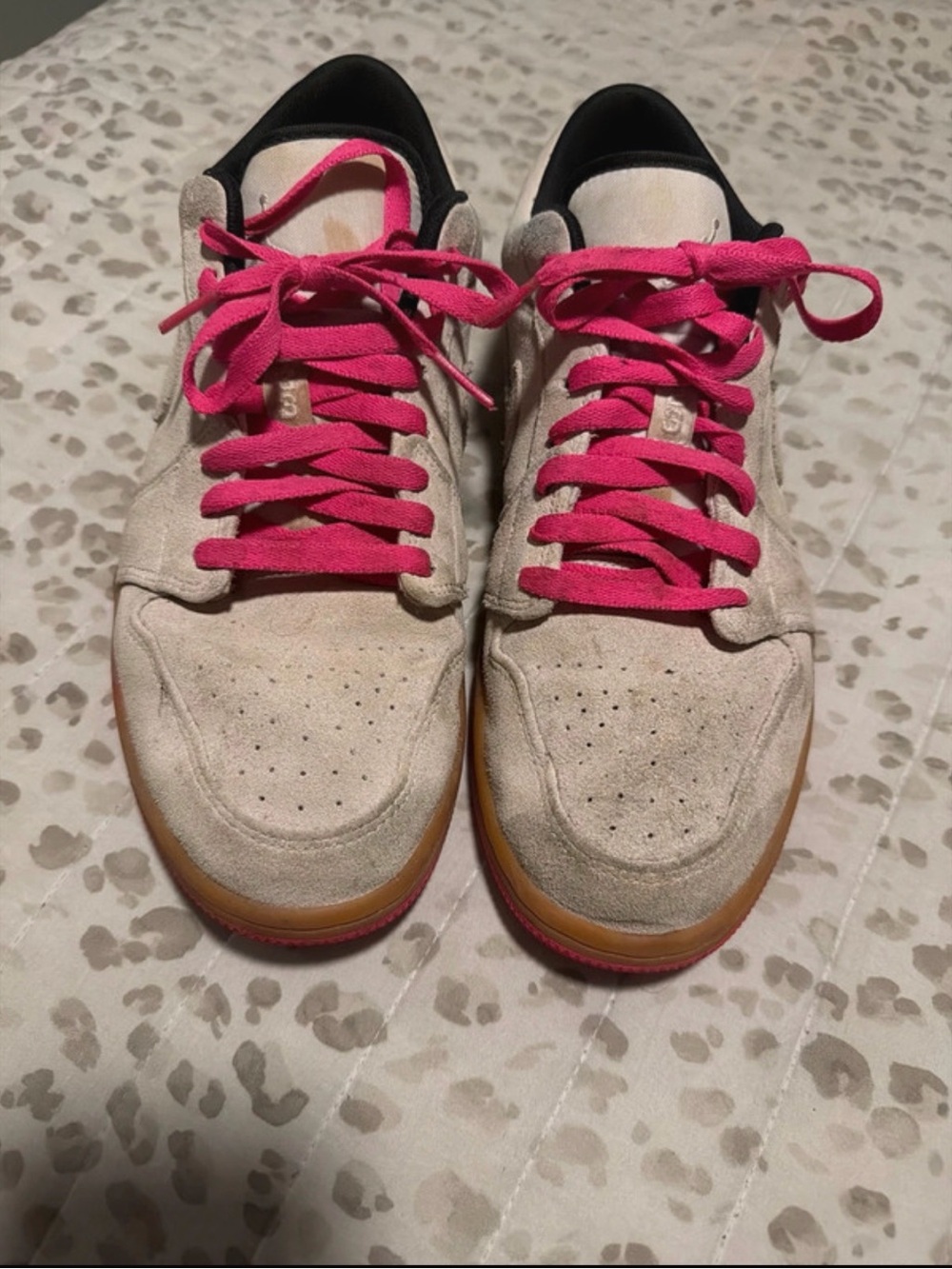 Sneakers Politics x Air Jordan 1 Low “Block Party”
